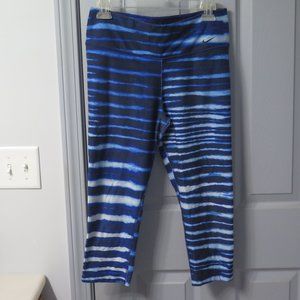 Nike Dry Fit Leggings Ten Less Plastic Bottles, Medium